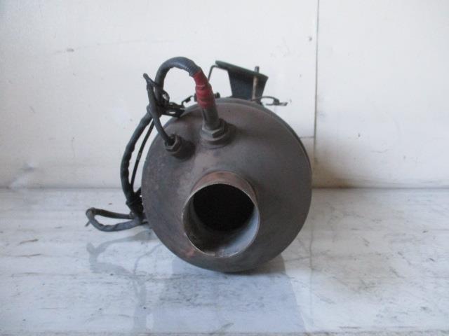 三菱ふそうキャンター SCR エキゾーストセンターマフラー 中古品